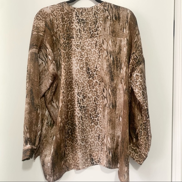 Twig Animal Print Blouse - Picture 3 of 12
